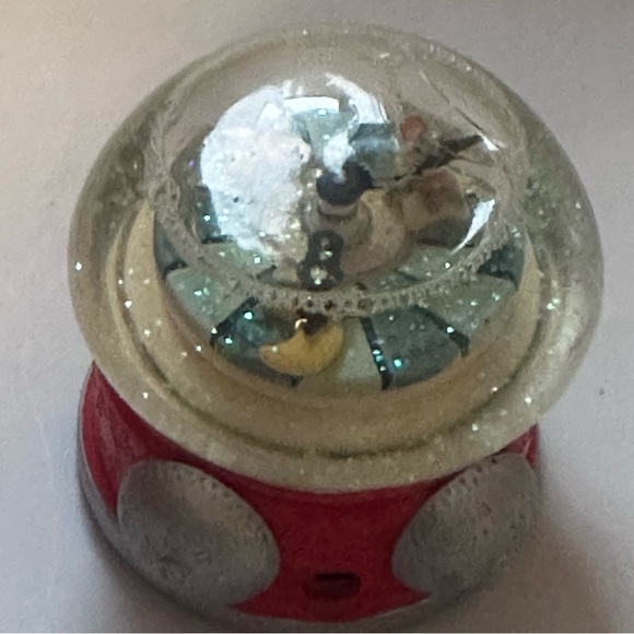 sleeping mice music box snow globe - Picture 9 of 10